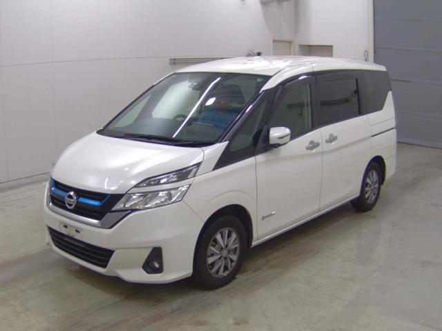 NISSAN SERENA 2018