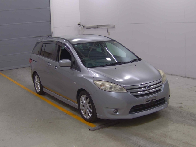 NISSAN LAFESTA 2011
