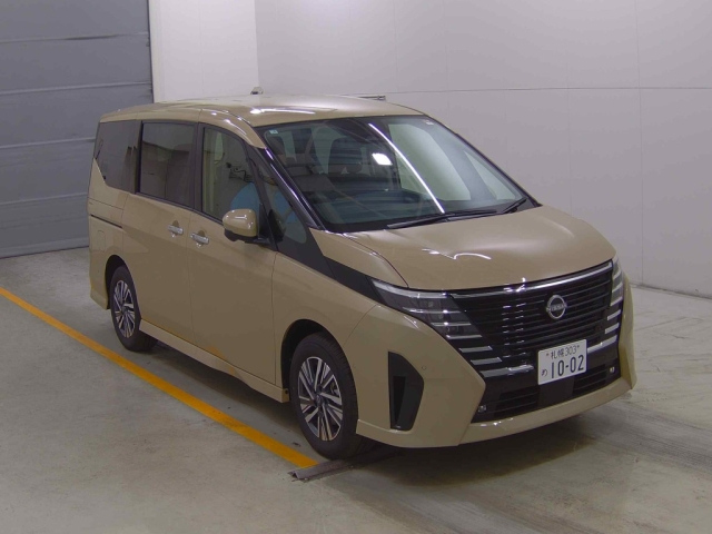 NISSAN SERENA 2025