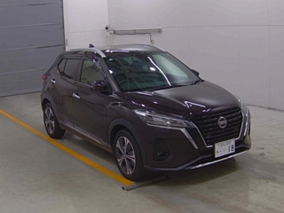 NISSAN KIX 2020