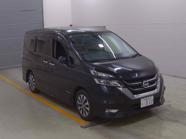 NISSAN SERENA 2017