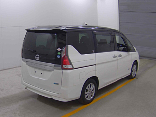 NISSAN SERENA 2017