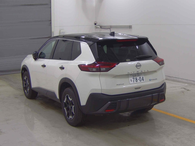 NISSAN X-TRAIL 2024