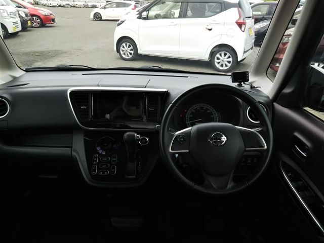 NISSAN DAYZ ROOX 2019