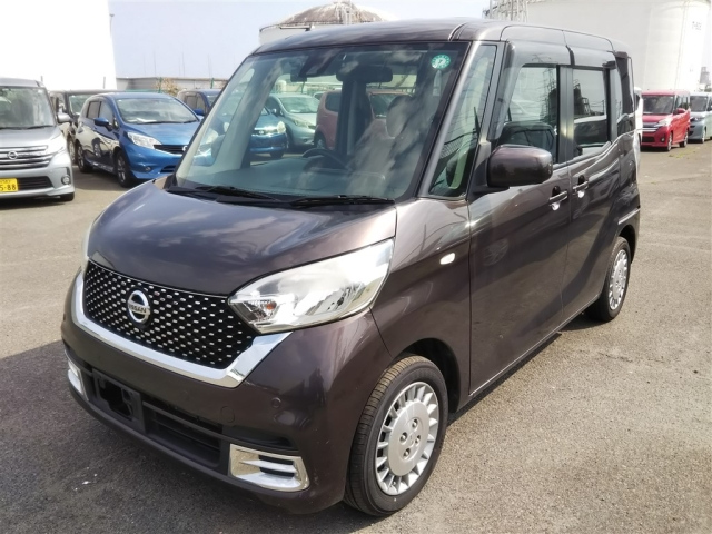 NISSAN DAYZ ROOX 2018