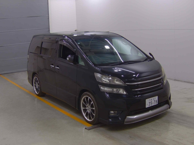 TOYOTA VELLFIRE 2009