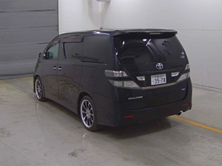 TOYOTA VELLFIRE 2009