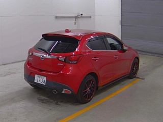 MAZDA DEMIO 2016