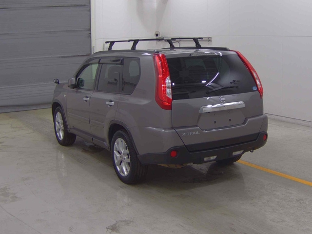 NISSAN X-TRAIL 2013