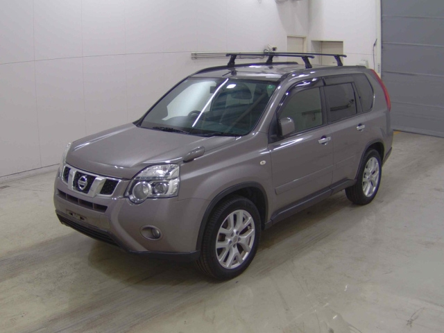 NISSAN X-TRAIL 2013