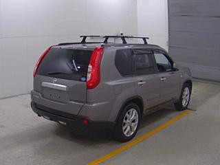 NISSAN X-TRAIL 2013