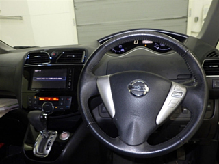 NISSAN SERENA 2014
