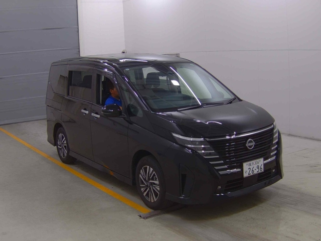 NISSAN SERENA 2024