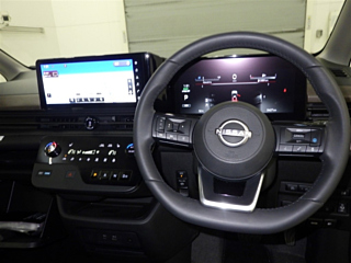 NISSAN SERENA 2024