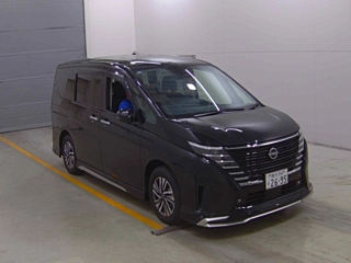 NISSAN SERENA 2024