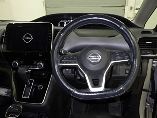 NISSAN SERENA 2020