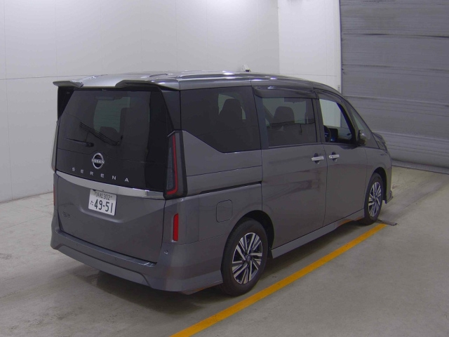 NISSAN SERENA 2024