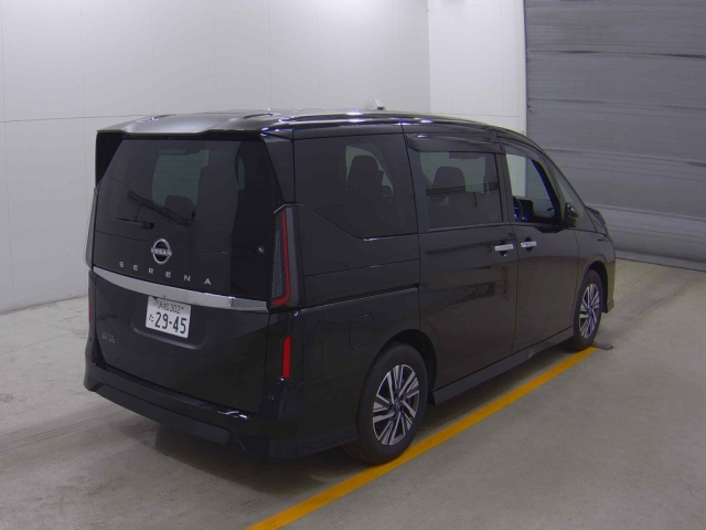 NISSAN SERENA 2024