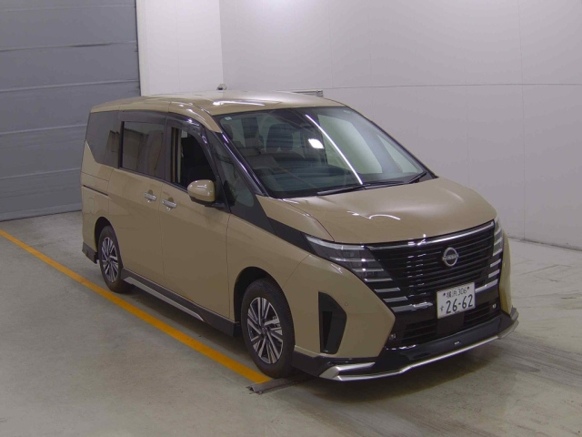 NISSAN SERENA 2024