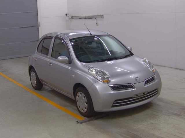 NISSAN MARCH 2010
