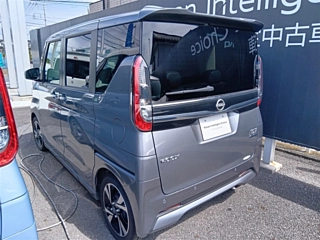 Заказать NISSAN ROOX