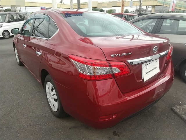 NISSAN SYLPHY 2013