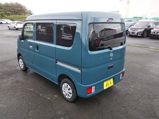 NISSAN CLIPPER VAN 2024