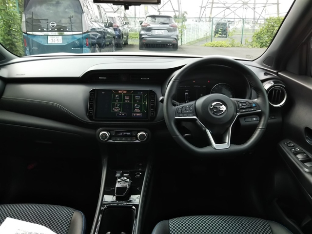 NISSAN KIX 2024