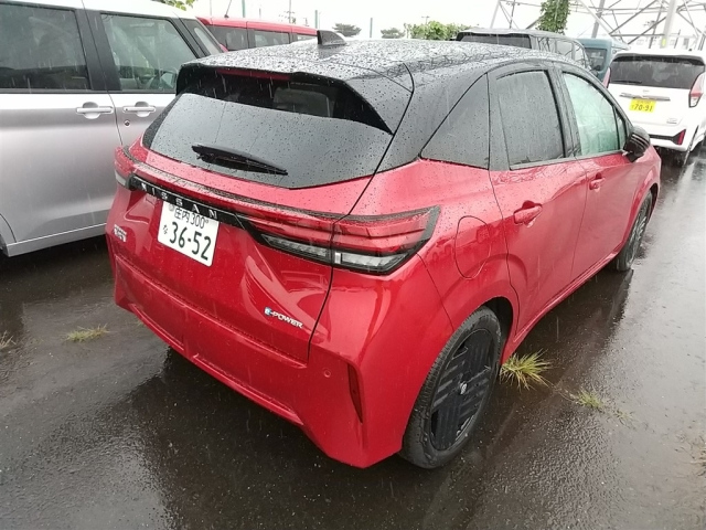 NISSAN AURA 2024