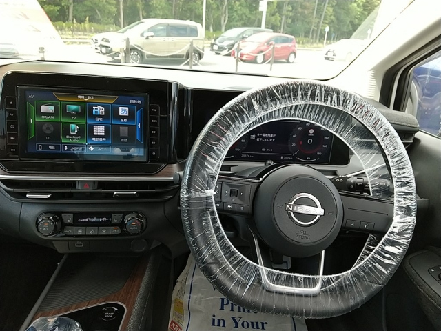 NISSAN AURA 2022