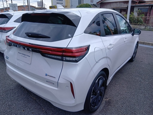 NISSAN AURA 2024