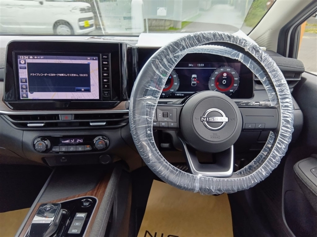NISSAN AURA 2024