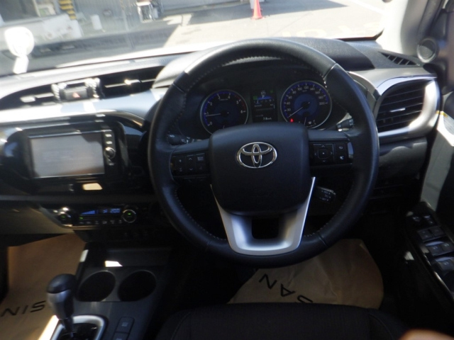 TOYOTA HILUX 2018
