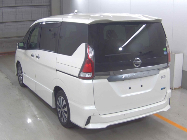 NISSAN SERENA 2017