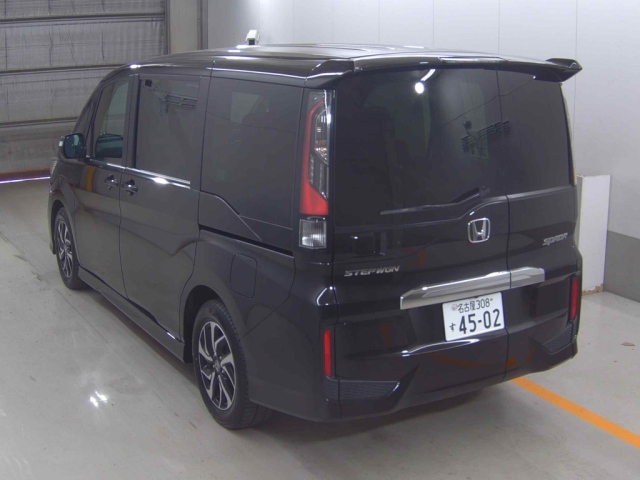 HONDA STEP WAGON 2022