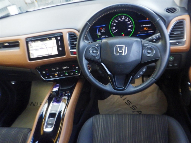 HONDA VEZEL 2014