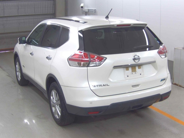 NISSAN X-TRAIL 2016