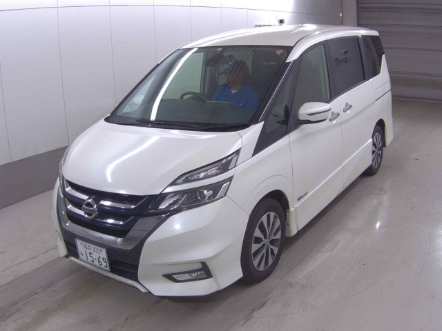 NISSAN SERENA 2017