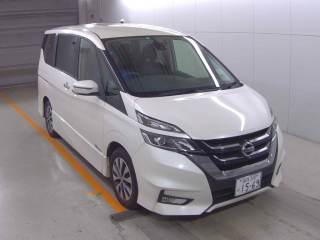 NISSAN SERENA 2017