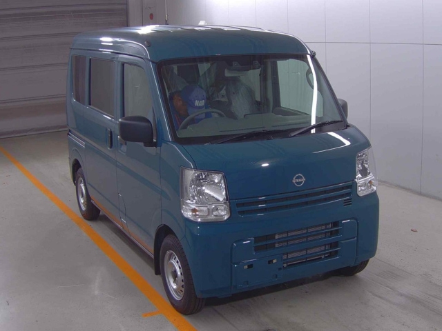 NISSAN CLIPPER VAN 2025