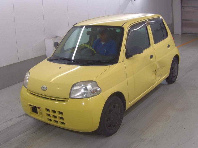 DAIHATSU ESSE 2010