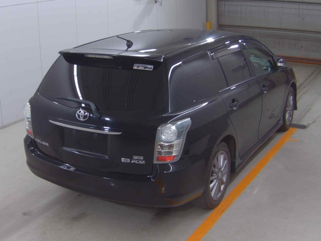 TOYOTA COROLLA FIELDER 2010