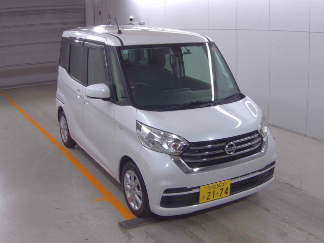 NISSAN DAYZ ROOX 2018