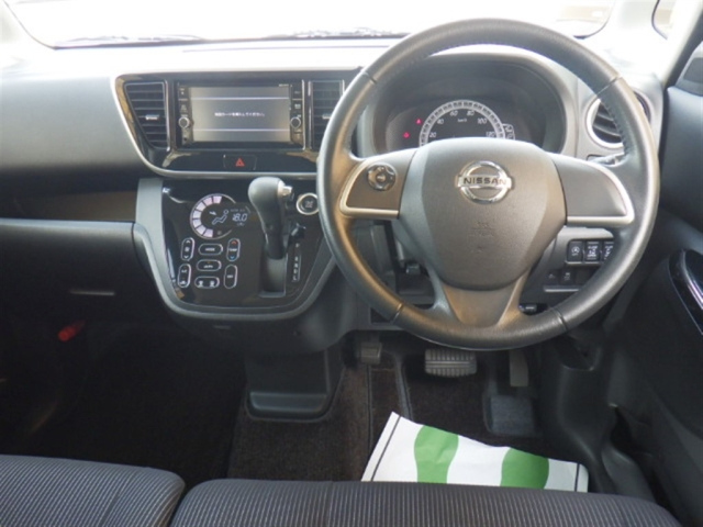 NISSAN DAYZ ROOX 2018