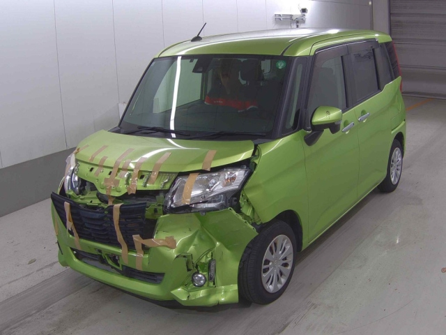 TOYOTA ROOMY 2017