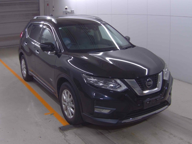 NISSAN X-TRAIL 2020