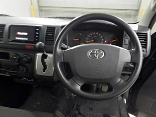 TOYOTA HIACE VAN 2014