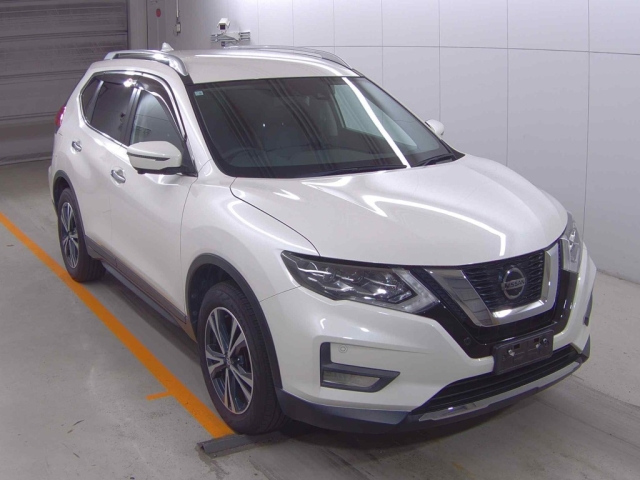 NISSAN X-TRAIL 2020
