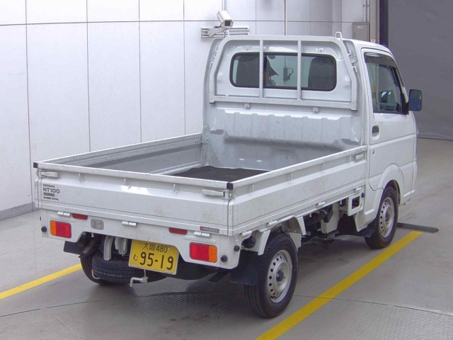 NISSAN CLIPPER TRUCK 2024