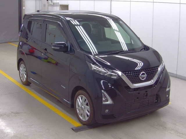 NISSAN DAYZ 2022